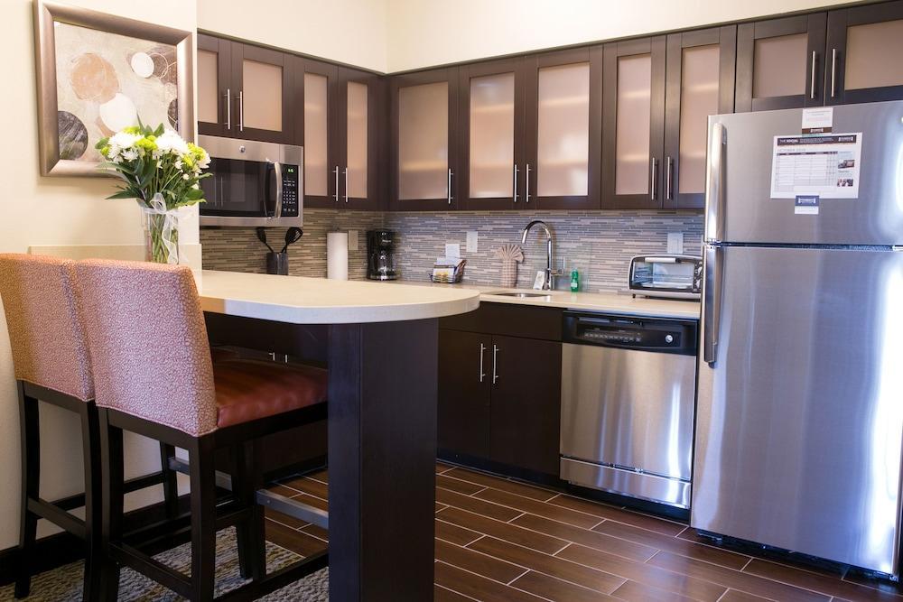 Staybridge Suites Austin North - Parmer Lane By Ihg Екстериор снимка